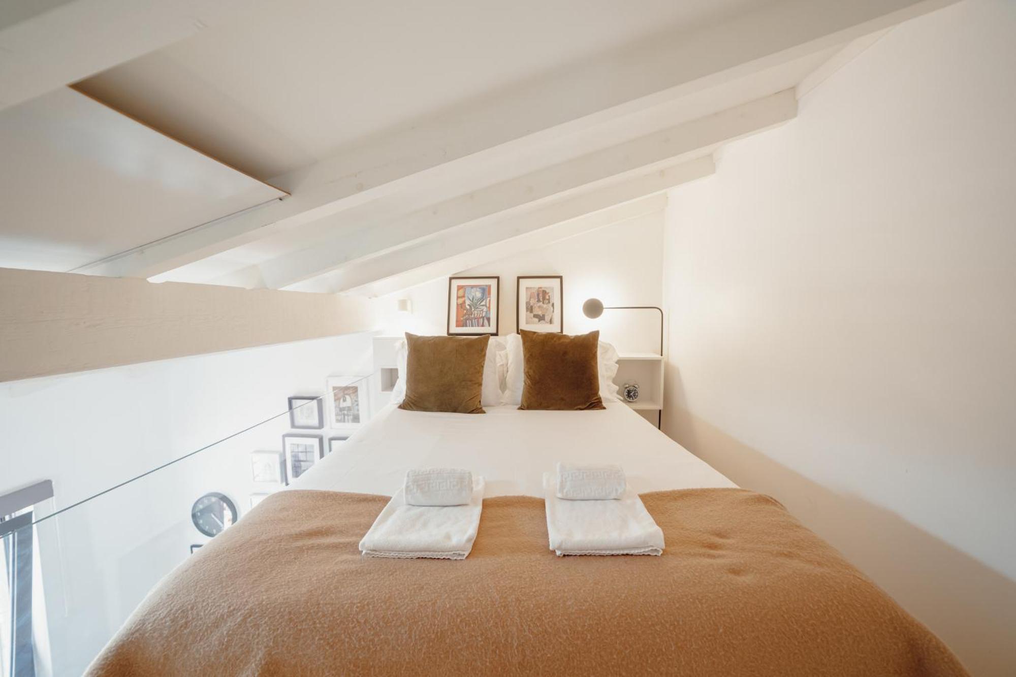 Mezzanine Stylish Apartments By Vacationy Porto Exterior photo